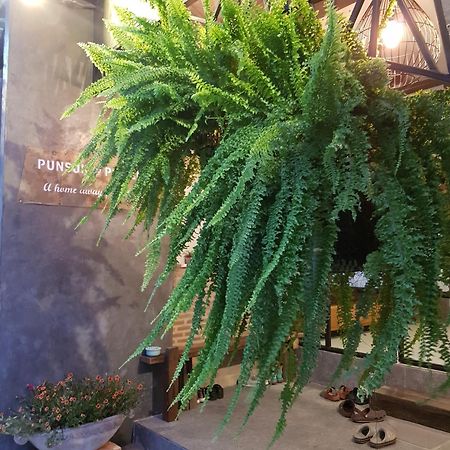 Punsuk@Prasing Bed & Breakfast Chiang Mai Ngoại thất bức ảnh
