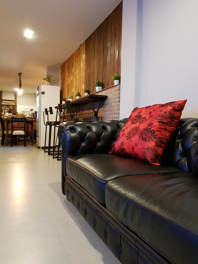 Punsuk@Prasing Bed & Breakfast Chiang Mai Ngoại thất bức ảnh