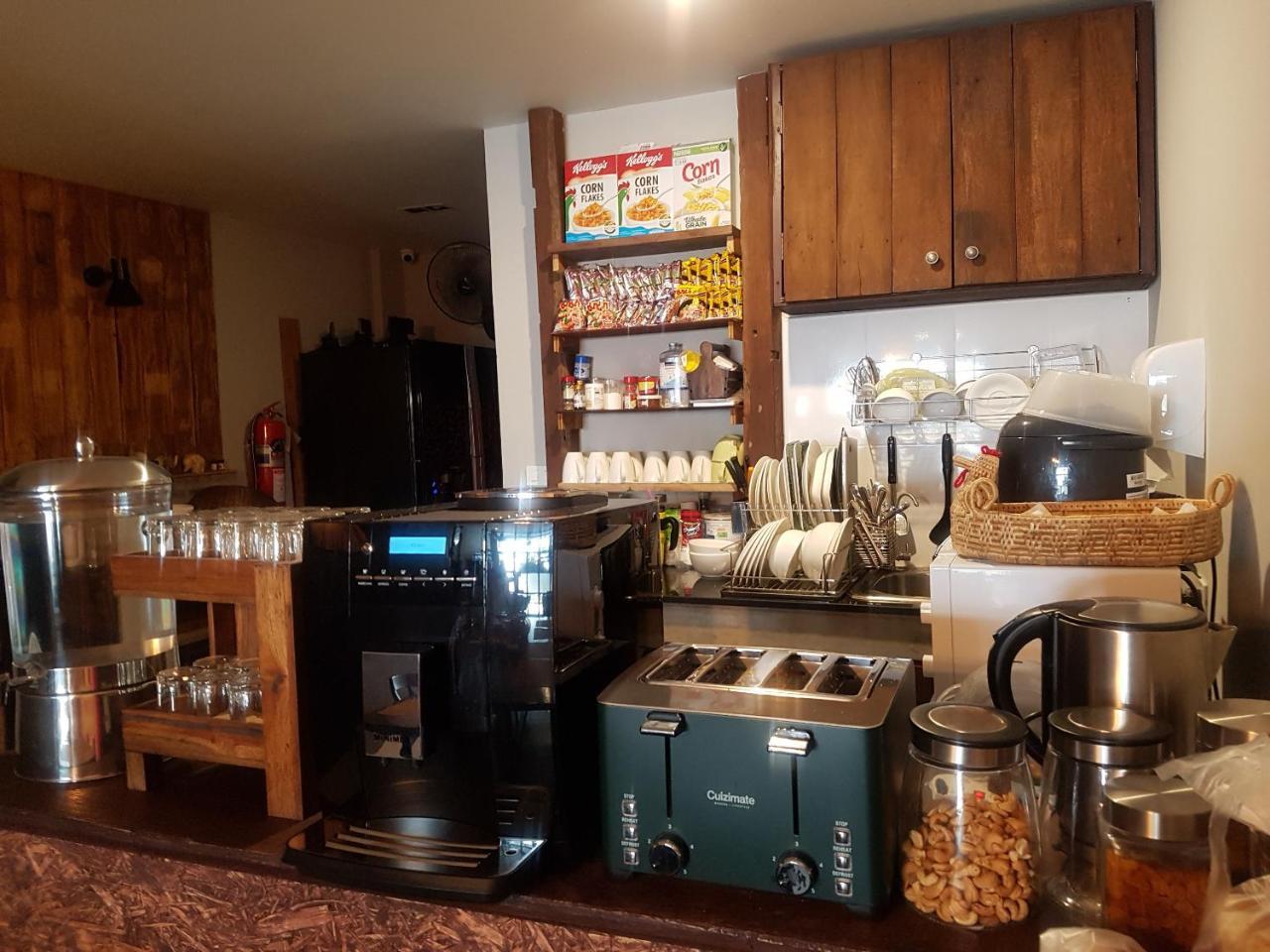 Punsuk@Prasing Bed & Breakfast Chiang Mai Ngoại thất bức ảnh